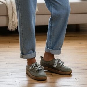 Cool Planet by Steve Madden Shoes Sneakers Chunky Sole & Puffer Recycled Fabric